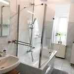 Ausgestattete, Moderne 2 Wohnung, Smart Tv, Wlan, Familienfreundlich ルドルシュタット